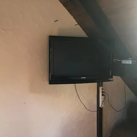 Rustikale Wanderhütte Am Angelteich Wirschweiler